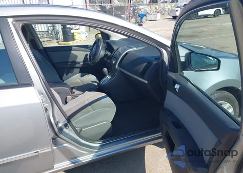 2010 Nissan Sentra 2.0S из США, поврежденный, VIN 3N1AB6AP2AL621034